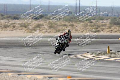 media/Nov-30-2025-TrackXperience (Sun) [[c0061d280f]]/3-Level 1/Session 4 (Turn 11)/